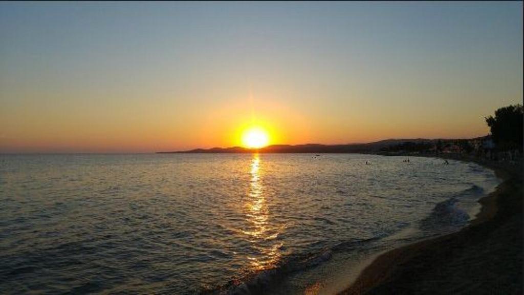 Beach House Nikiti Dış mekan fotoğraf